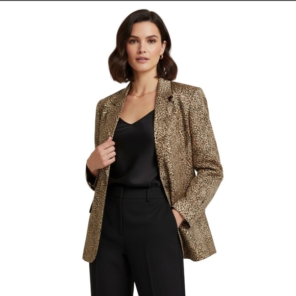 Anna And Frank Jackets & Blazers - Anna And Frank 100% Silk Animal Print 2 Button Blazer Size Lp
